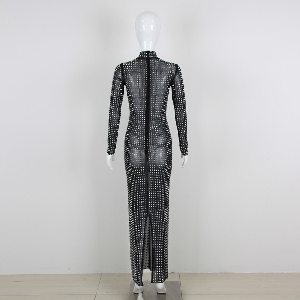 Black Diamond-Embellished Long Dress – Half High Neck Tight-Fitting Evening Gown