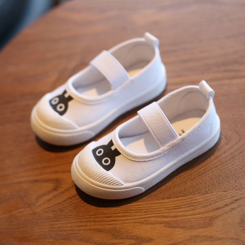 Kid’s White Canvas Shoes – Spring & Autumn Edition