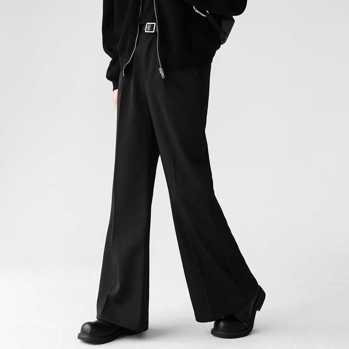 Men’s Casual Drooping-Feel Trousers – Spring Comfort with Streetwise Style