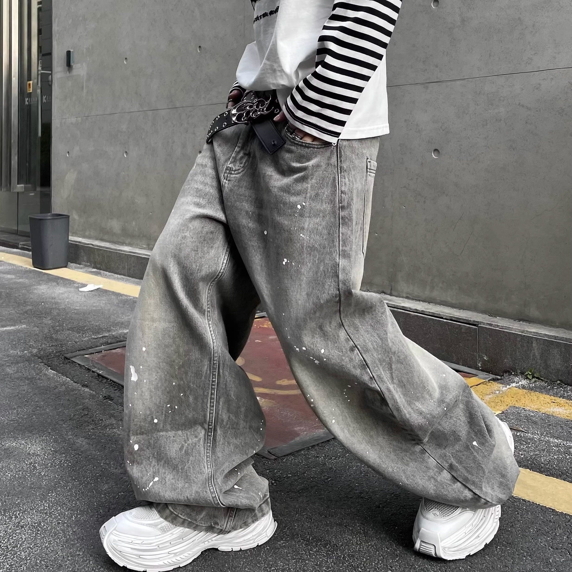 Ink-Washed Unisex Denim – Splash-Stained Jeans for Rebels & Creators